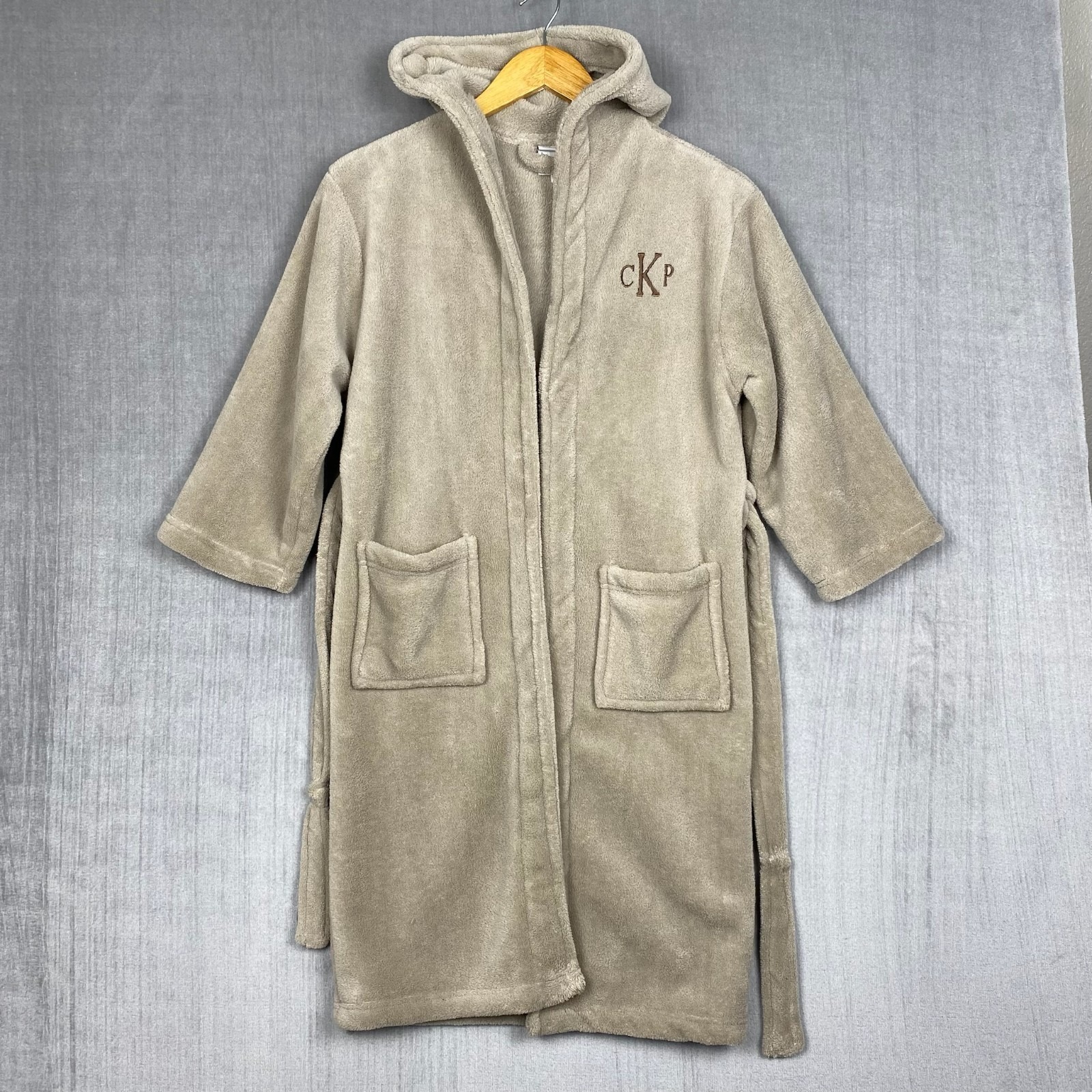 Restoration Hardware Bathrobe Kids 6-7 Years Plush Fleece Belted Hooded Pockets — image 3 of 8